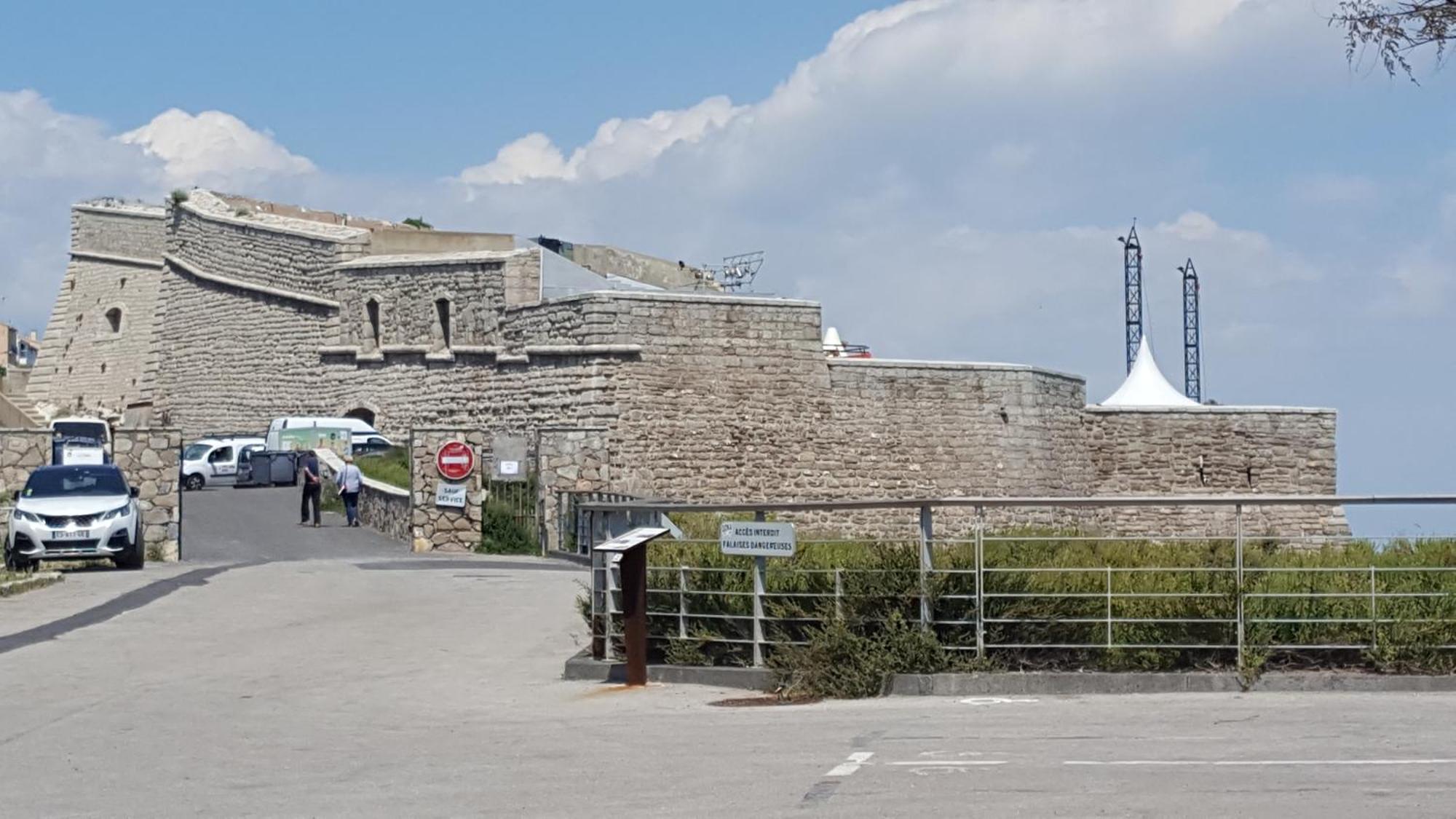 Sète Appartement T3 Spacieux Avec Vue Sur L'Etang De Thau Au 1Er Etage D'Une Villa - Entree Independante מראה חיצוני תמונה
